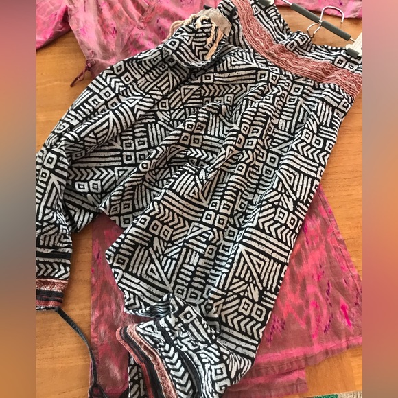 Global fashions Harem Pants Made in Thailand Size Medium - Picture 1 of 11